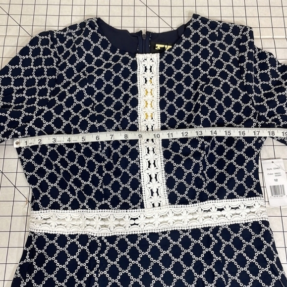 New Alexia Admor navy with lace eyelit pattern dress - Picture 7 of 10